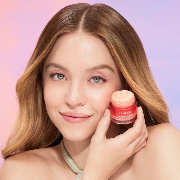 New! 👄Laneige Lip MASK in Berry - Picture 3 of 7